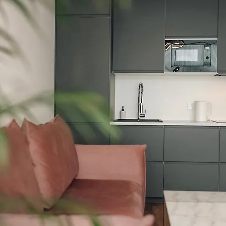 Dream House With Private Swimming Pool, Hot Tub And Sauna