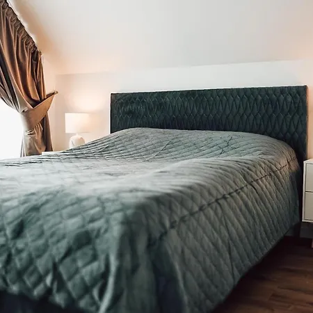 Villa Dream House With Private Swimming Pool, Hot Tub And Sauna *