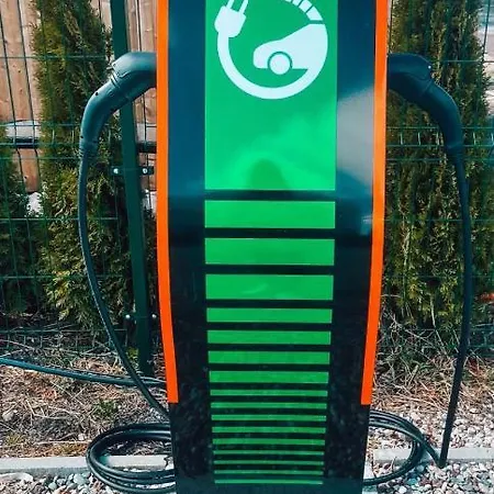 Dream House With Private Swimming Pool, Hot Tub And Sauna