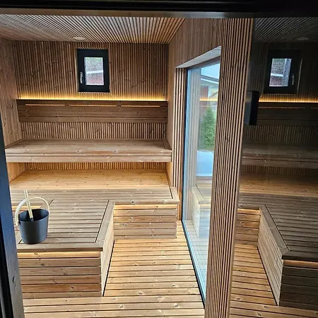 Dream House With Private Swimming Pool, Hot Tub And Sauna Villa