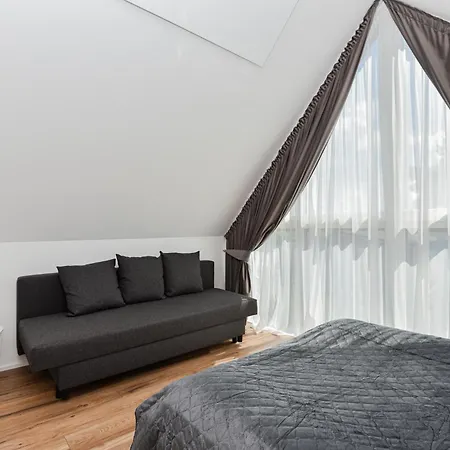 Villa Dream House With Private Swimming Pool, Hot Tub And Sauna *