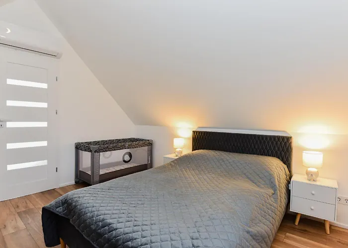 Вілла Dream House With Private Swimming Pool, Hot Tub And Sauna Паланга